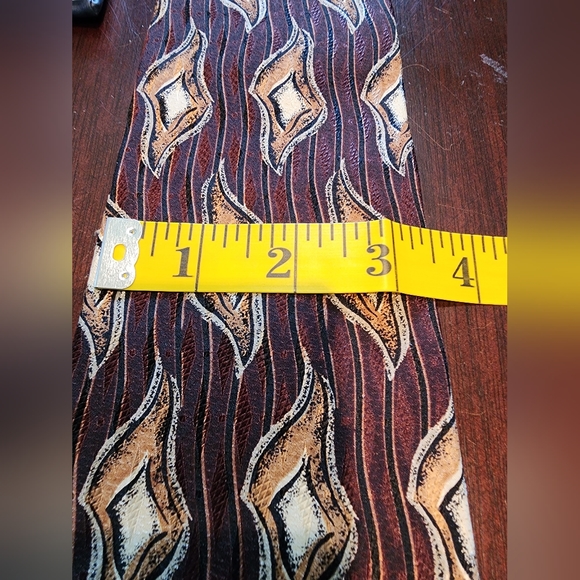 Mark Berman & Son Hand-Crafted Silk Tie - Picture 2 of 3